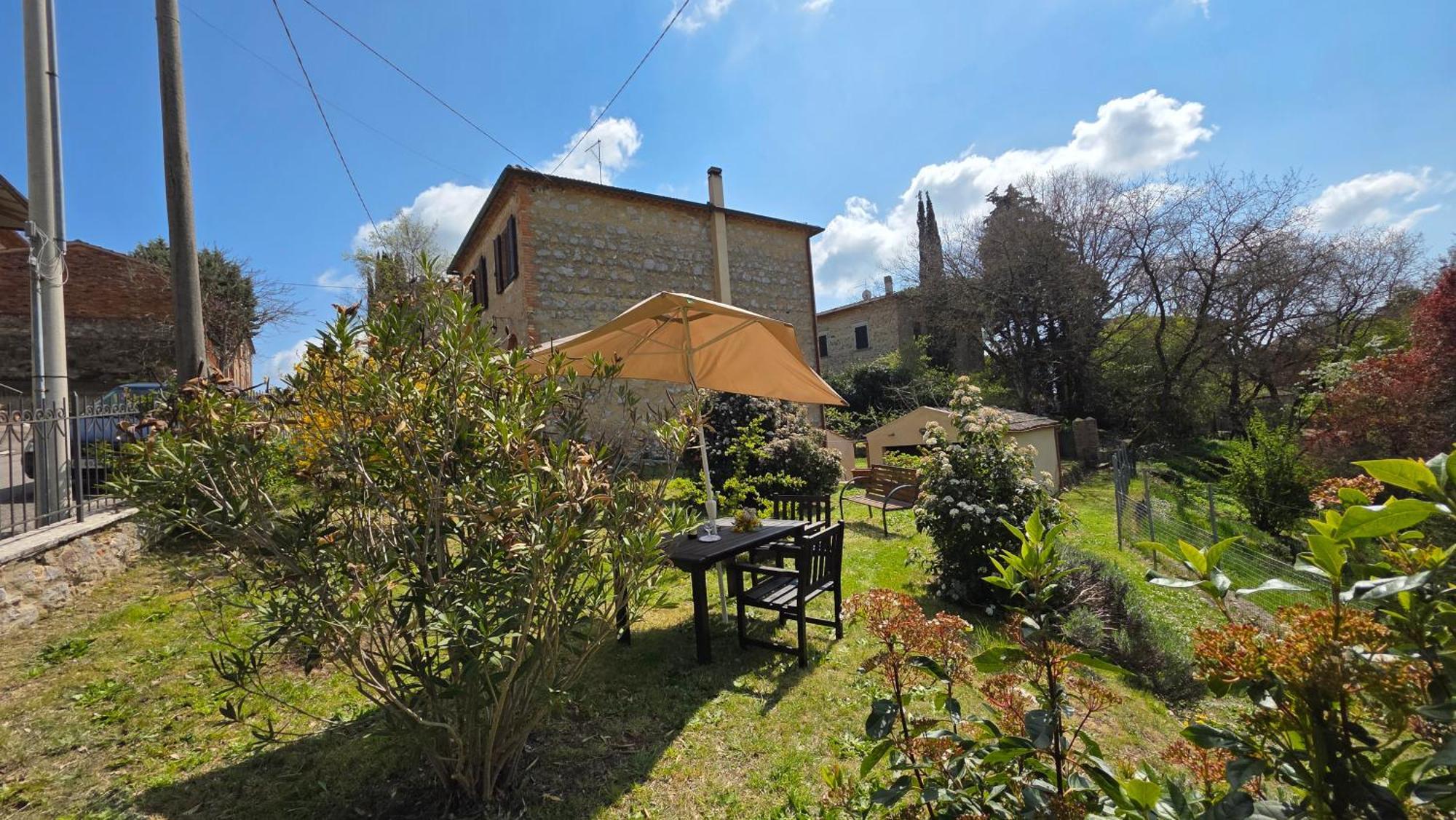 Villa A Casa Di Gabri à Montefollonico Extérieur photo